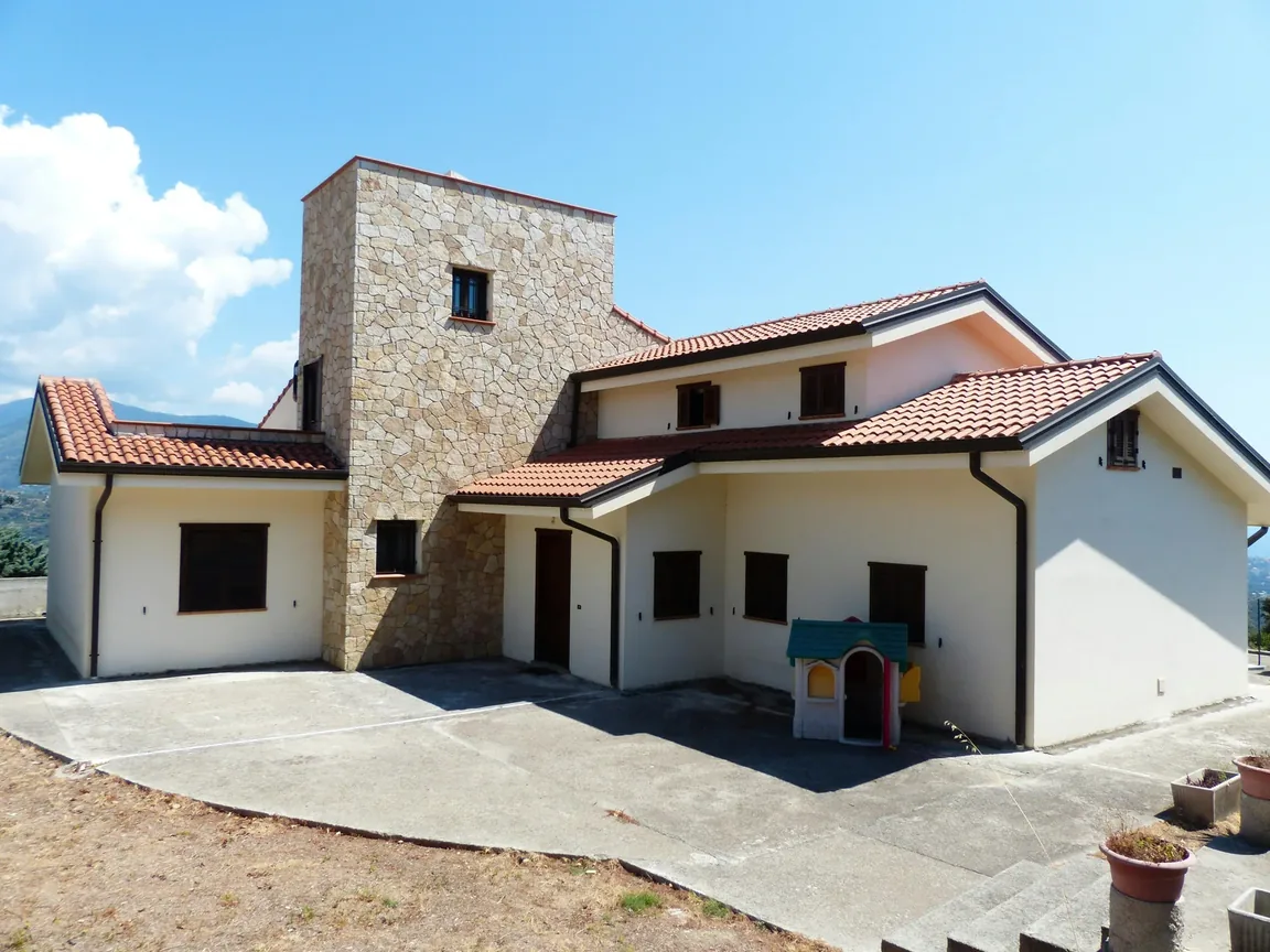 Village House in Camp de Mar